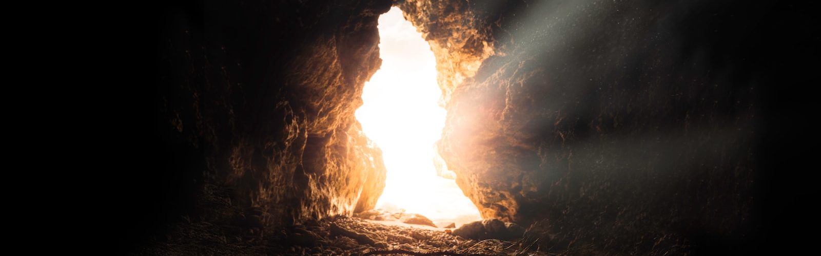 sun rays inside cave